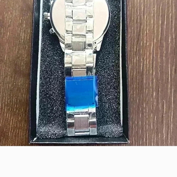 Silver Chronograph Men's Watch - Picture 4 of 4